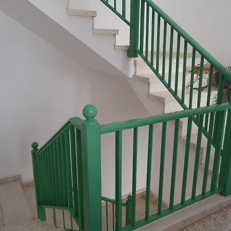 Laurainu Check In De 15 A 22 בית אירוח